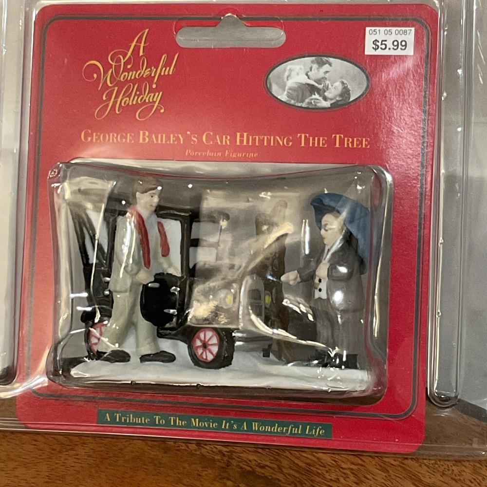 1997 It's A Wonderful Life George Bailey's Car Hitting Tree Porcelain Figurine